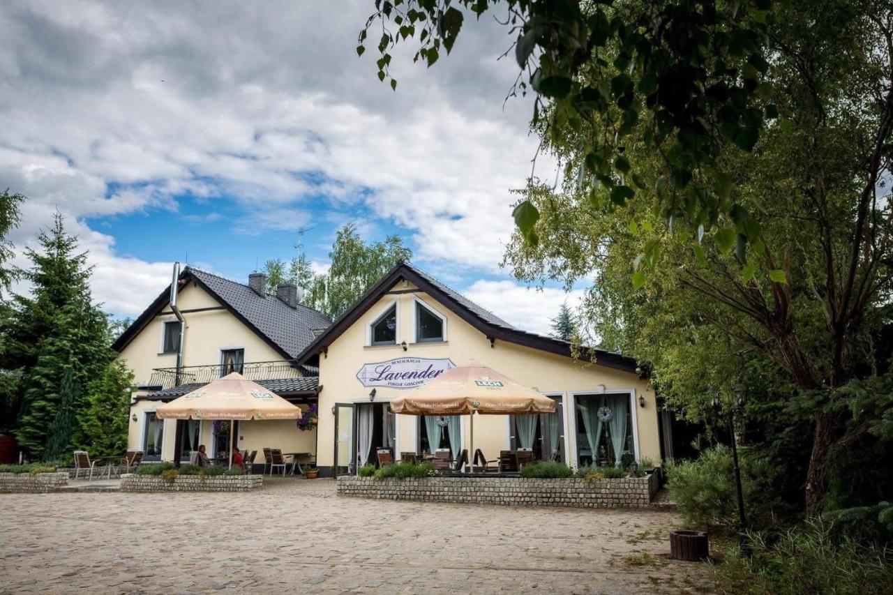 Lavender - Restauracja I Pokoje Goscinne Nowy Tomyśl Extérieur photo